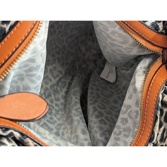 Danier Brown Leather Hobo Bag - Picture 7 of 9